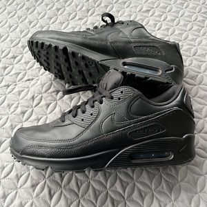 Nike Air Max 90, Leather Triple Black (Black-Black/Black), US Men’s Size 11